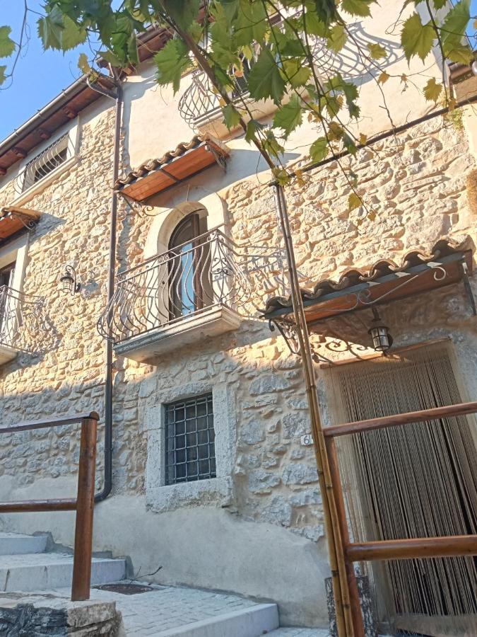 Montenero Val Cocchiara Il Borgo Della Zittolaヴィラ エクステリア 写真