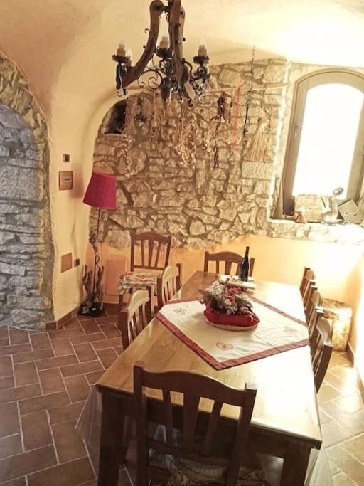 Montenero Val Cocchiara Il Borgo Della Zittolaヴィラ エクステリア 写真