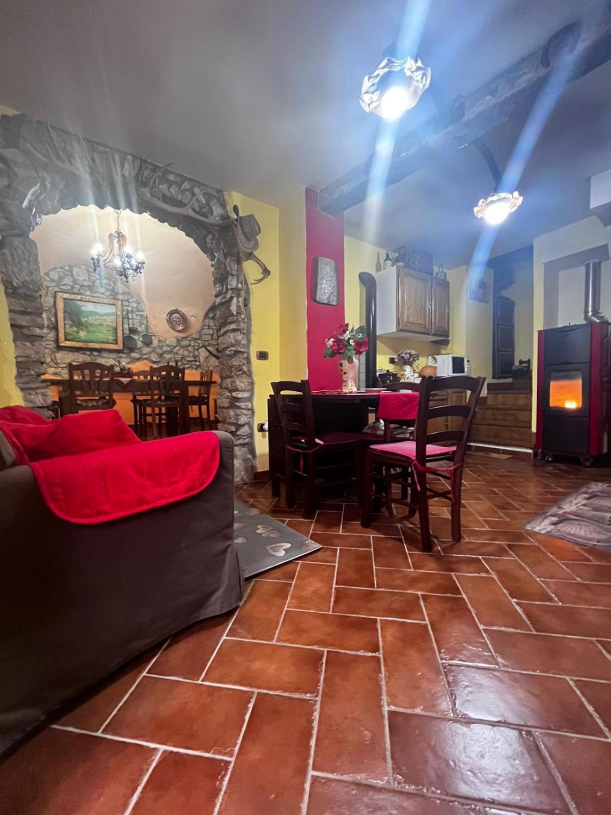 Montenero Val Cocchiara Il Borgo Della Zittolaヴィラ エクステリア 写真